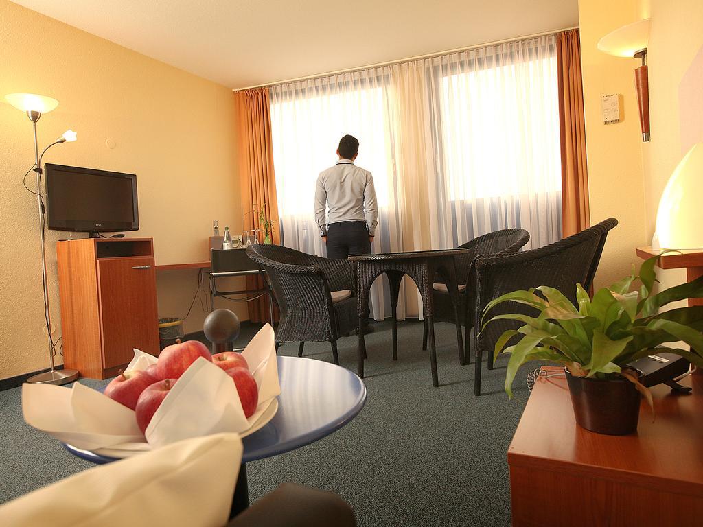 Transmar Travel Hotel บินด์ลัค ภายนอก รูปภาพ